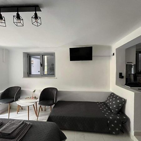 Riviera-Melrod-Athens Appartement Buitenkant foto