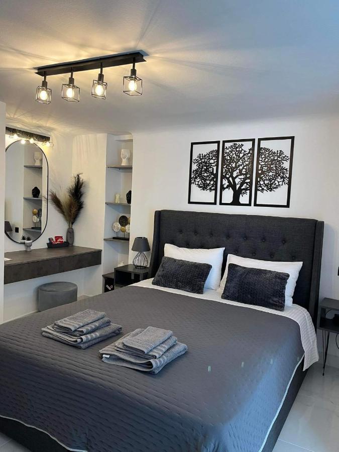 Riviera-Melrod-Athens Appartement Buitenkant foto